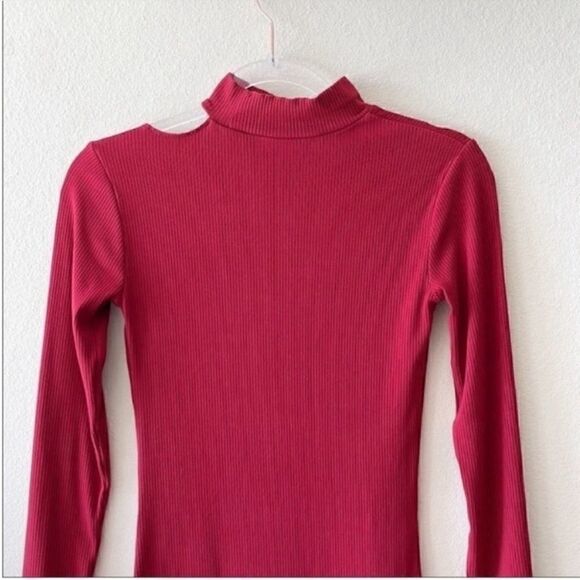 Urban Outfitters Ribbed Cutout Long Sleeve Dress - Picture 6 of 10